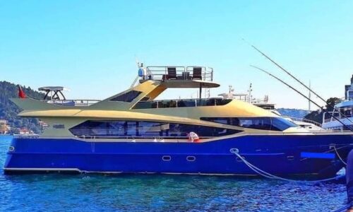 İstanbul Boğazında 80 Kişi Kiralık Lüks Gezi Teknesi