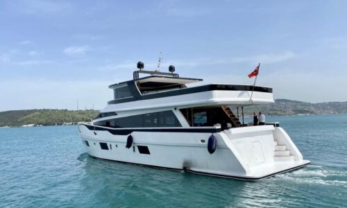 Gezi Teknesi Kiralama