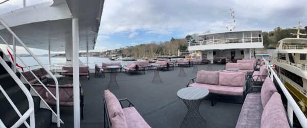 İstanbul Boğazında 200 Kişi Kiralık Davet Gemisi