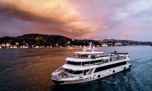 46 metre 400 kisi kiralik davet gemisi