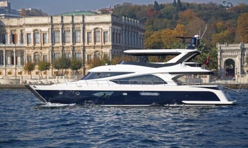 23 metre 20 kişi İstanbul Lüks Yat Kiralama