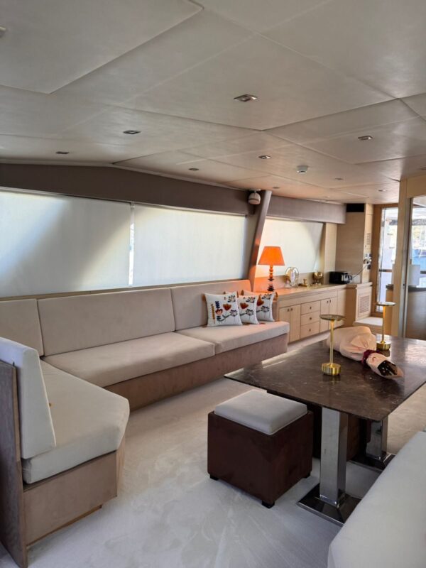 25 metre 4 kabin Bodrum Kiralık Motoryat