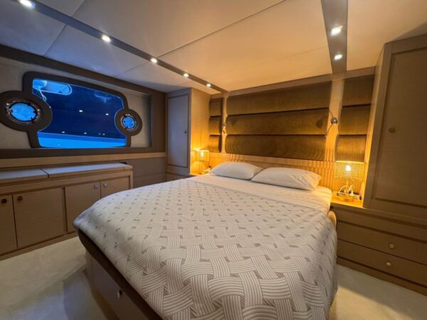 25 metre 4 kabin Bodrum Kiralık Motoryat