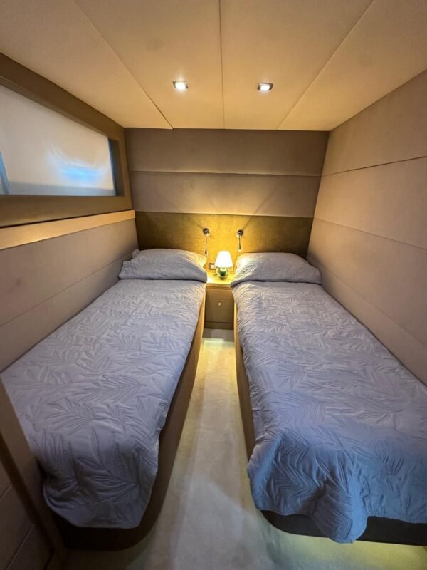 25 metre 4 kabin Bodrum Kiralık Motoryat