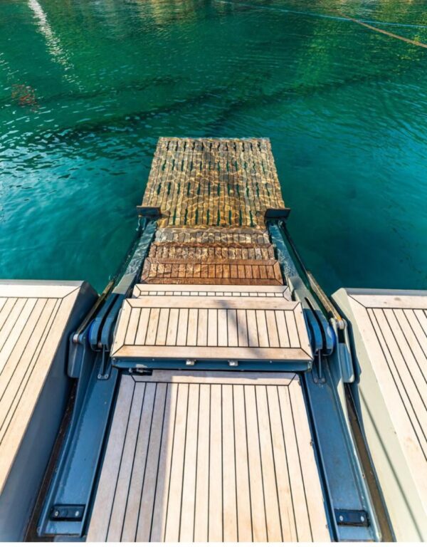 25 metre 4 kabin Bodrum Kiralık Motoryat