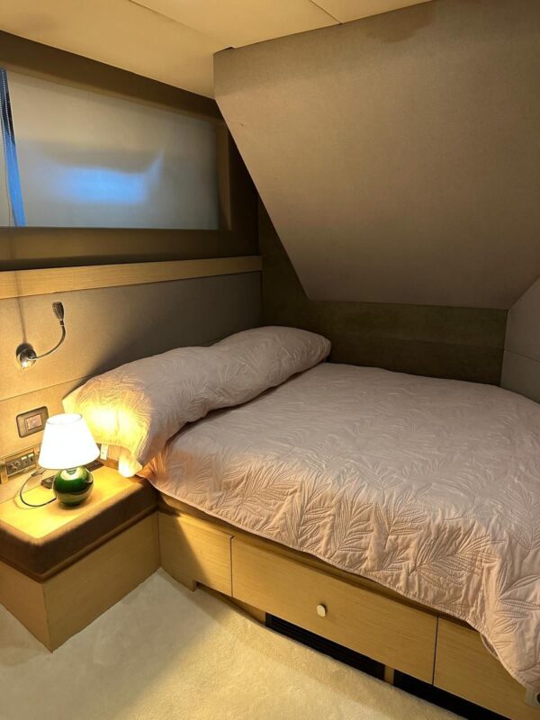 25 metre 4 kabin Bodrum Kiralık Motoryat