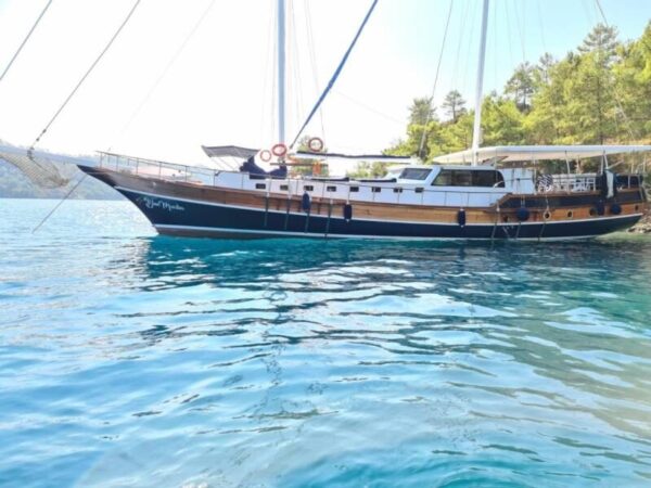 27 Metre 12 Kişi Kiralık Gulet Fethiye
