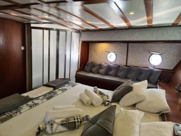 27 Metre 12 Kişi Kiralık Gulet Fethiye