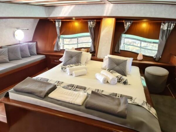27 Metre 12 Kişi Kiralık Gulet Fethiye