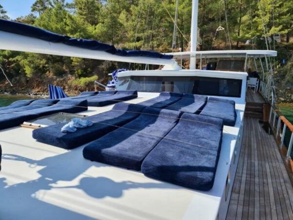 27 Metre 12 Kişi Kiralık Gulet Fethiye