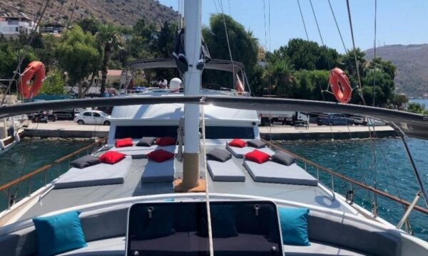 27 Metre 6 Kabinli Bodrum Kiralık Gulet
