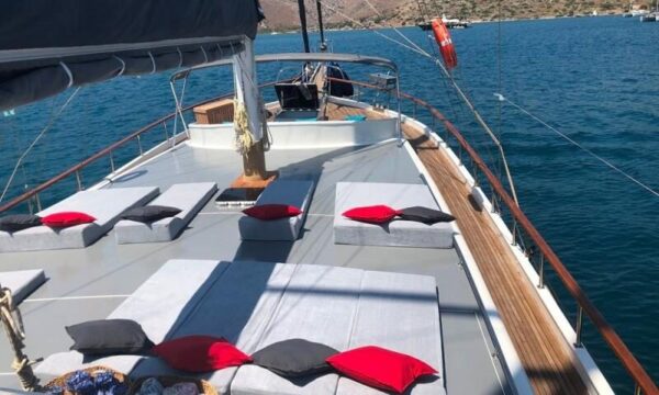 27 Metre 6 Kabinli Bodrum Kiralık Gulet