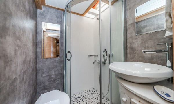 28 Metre 12 Kişi Göcek Kiralık Gulet