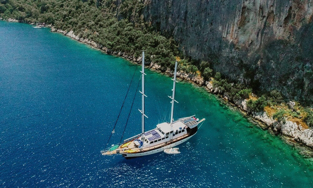 28-meter, 12-person Gulet for Rent in Göcek