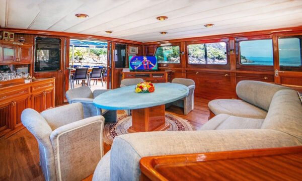 28 Metre 12 Kişi Kiralık Gulet Göcek