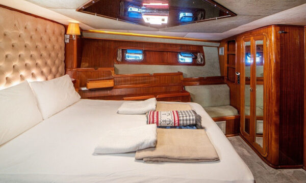 28 Metre 12 Kişi Kiralık Gulet Göcek