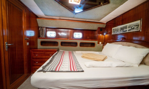 28 Metre 12 Kişi Kiralık Gulet Göcek