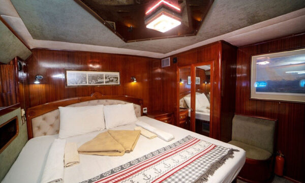 28 Metre 12 Kişi Kiralık Gulet Göcek