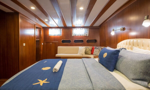 30 Metre 12 Kişi Kiralık Gulet Marmaris