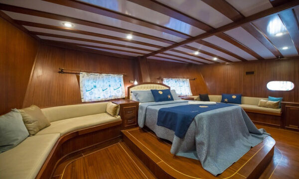 30 Metre 12 Kişi Kiralık Gulet Marmaris