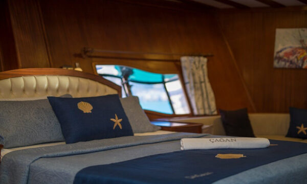 30 Metre 12 Kişi Kiralık Gulet Marmaris