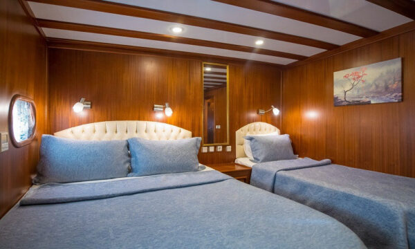 30 Metre 12 Kişi Kiralık Gulet Marmaris