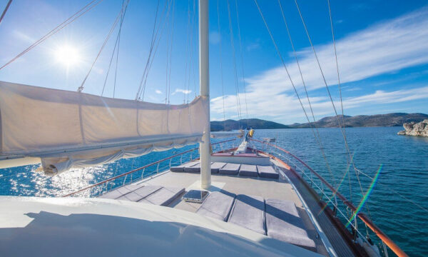 30 Metre 12 Kişi Kiralık Gulet Marmaris