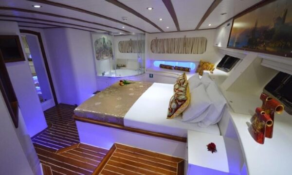 30 Meter 6 Cabin Gulet for Rent in Bodrum