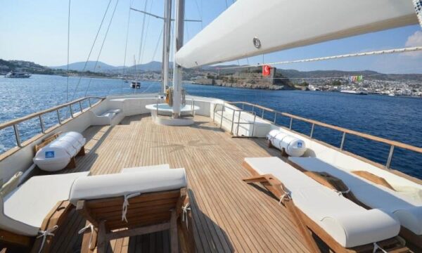 30 Meter 6 Cabin Gulet for Rent in Bodrum