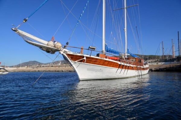 30 Meter, 12 Person, 6 Cabin Bodrum Yacht Charter