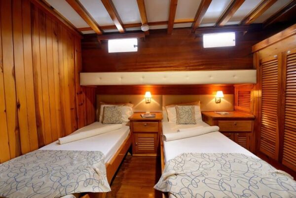 30 Meter, 6 Cabin Gulet for Rent in Bodrum