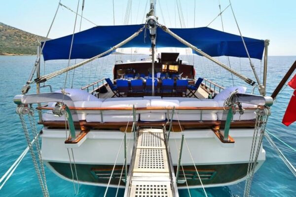 30 Meter, 6 Cabin Gulet for Rent in Bodrum
