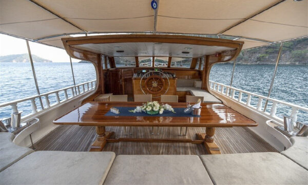 30 Meters, 6 Cabins, 12 People Gulet Charter in Fethiye
