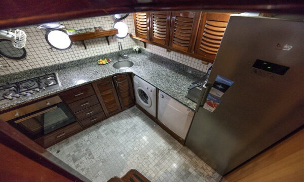 30 Meters, 6 Cabins, 12 People Gulet Charter in Fethiye