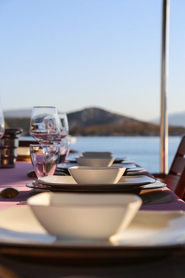 30-meter, 7-cabin gulet for rent in Bodrum.