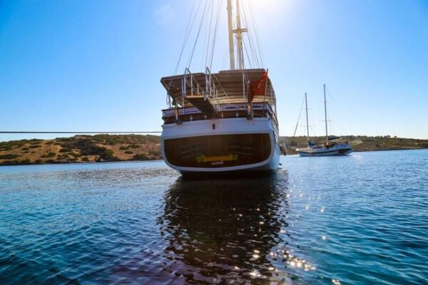 30-meter, 7-cabin gulet for rent in Bodrum.