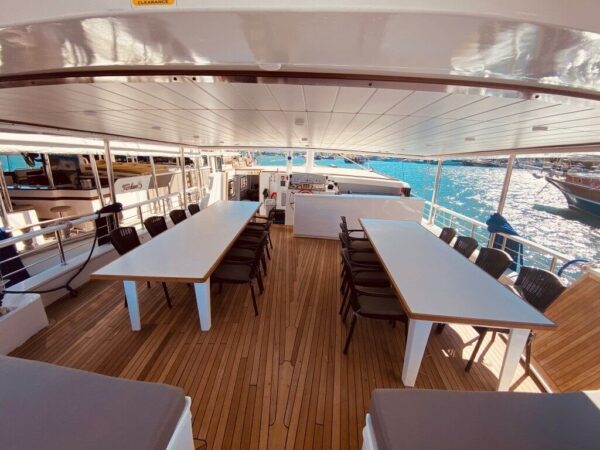 31 Metre 20 Kişi Fethiye Kiralık Gulet