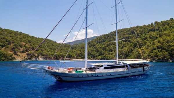 Fethiye 39 mt 10 kabin kiralık gulet