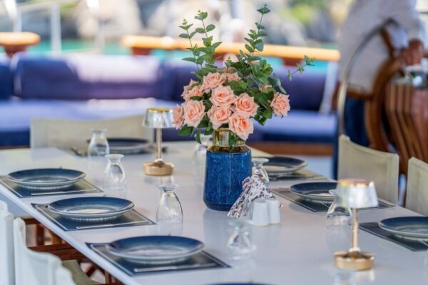 39 Metre 22 Kişi Fethiye Kiralık Delux Gulet