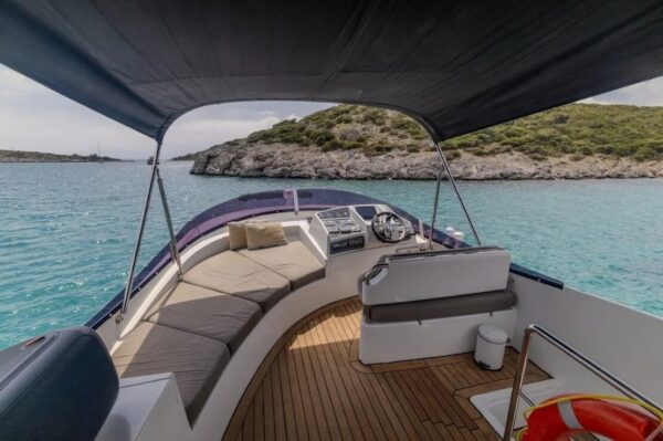 18 mt 3 Kabin Bodrum Kiralık Numarine 55 Motoryat (6) 18 mt 3 Kabin Bodrum Kiralık Numarine 55 Motoryat