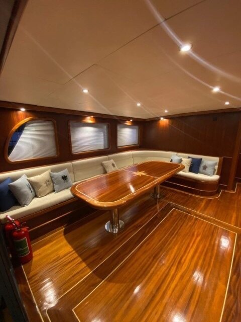 24 metre 12 kişi Bozburun Trawler Yat Kiralama9 Bozburun’da 2025 Yapımı Lüks: 24 Metre Trawler Kiralama