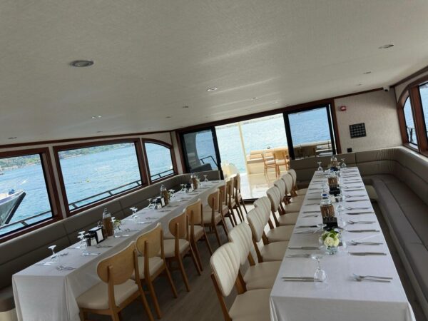 25 meters 70 people Istanbul Bosphorus Tour Boat for Rent (9) 25-meter, 70-person capacity Istanbul Bosphorus Tourist Boat for Rent