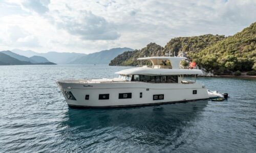 26 metre 9 kişi Marmaris Trawler Yat Kiralama