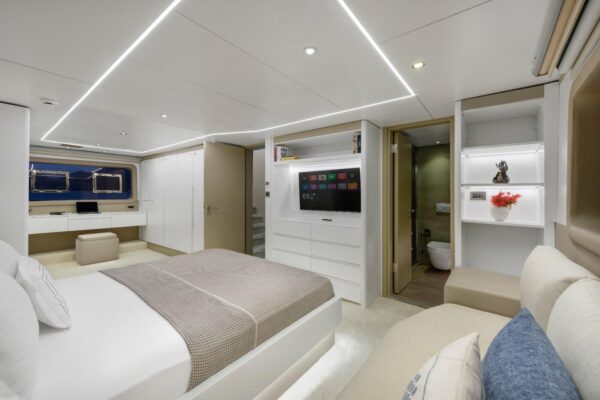 Marmaris’te 2024 Yapımı Lüks Deneyim: 26 Metre Kiralık Trawler