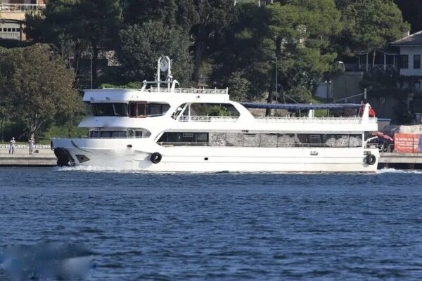 36 metre 180 kişi Boğazda Kiralık Davet Gemisi-1 36 metre 180 kişi Boğazda Kiralık Davet Gemisi