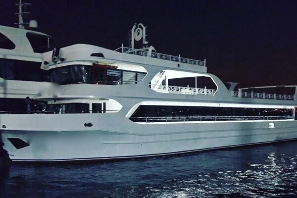 36 metre 180 kişi Boğazda Kiralık Davet Gemisi-3 34 metre 180 kişi Boğazda Kiralık Davet Gemisi