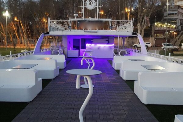 36 metre 180 kişi Boğazda Kiralık Davet Gemisi-6 34 metre 180 kişi Boğazda Kiralık Davet Gemisi