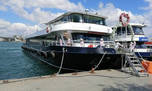36 metre 220 kişi kapasiteli Boğazda Kiralık Davet Gemisi