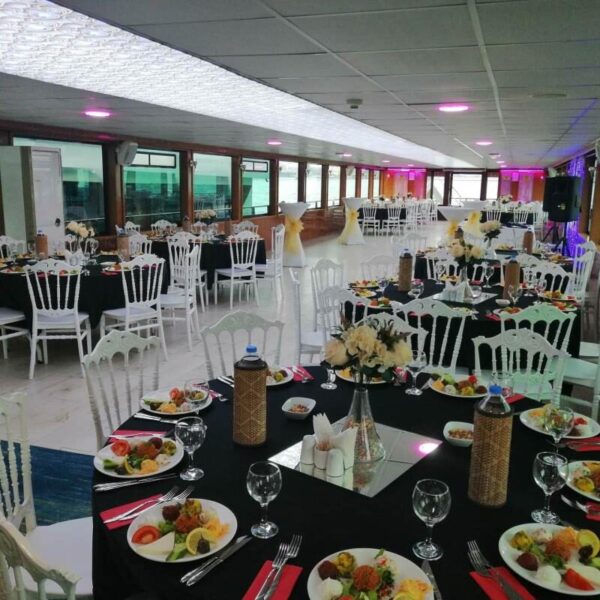 36-meter, 220-person capacity dinner cruise ship for the Bosphorus