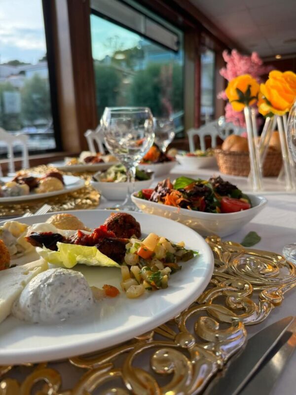 36-meter, 220-person capacity dinner cruise ship for the Bosphorus